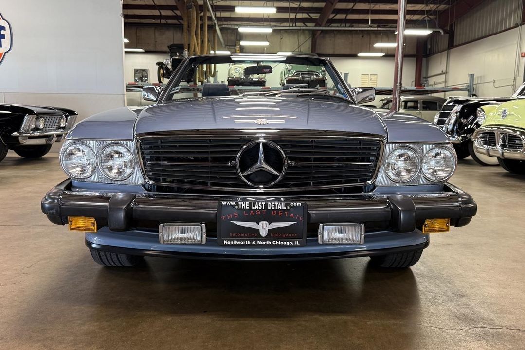 1987 Mercedes-Benz 560SL