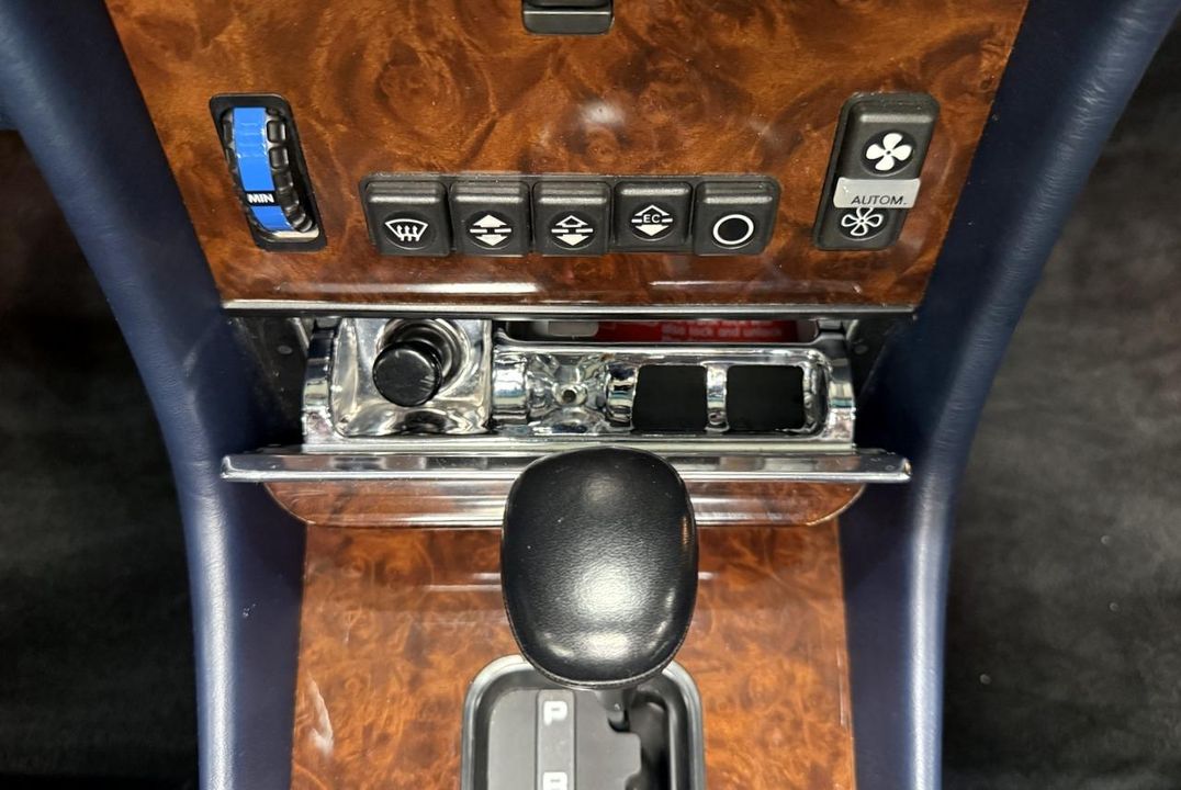 1987 Mercedes-Benz 560SL