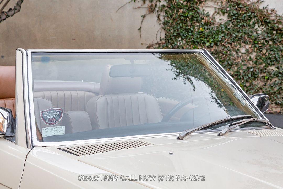 1986 Mercedes-Benz 560SL