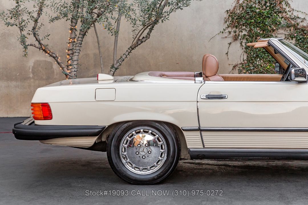 1986 Mercedes-Benz 560SL