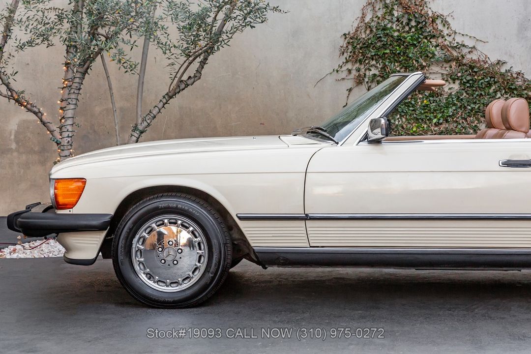 1986 Mercedes-Benz 560SL