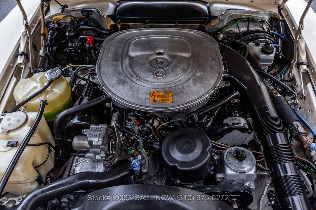 1986 Mercedes-Benz 560SL