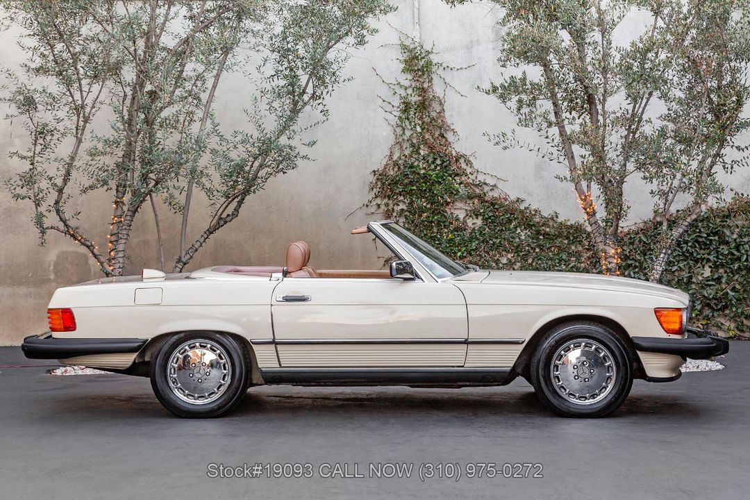 1986 Mercedes-Benz 560SL