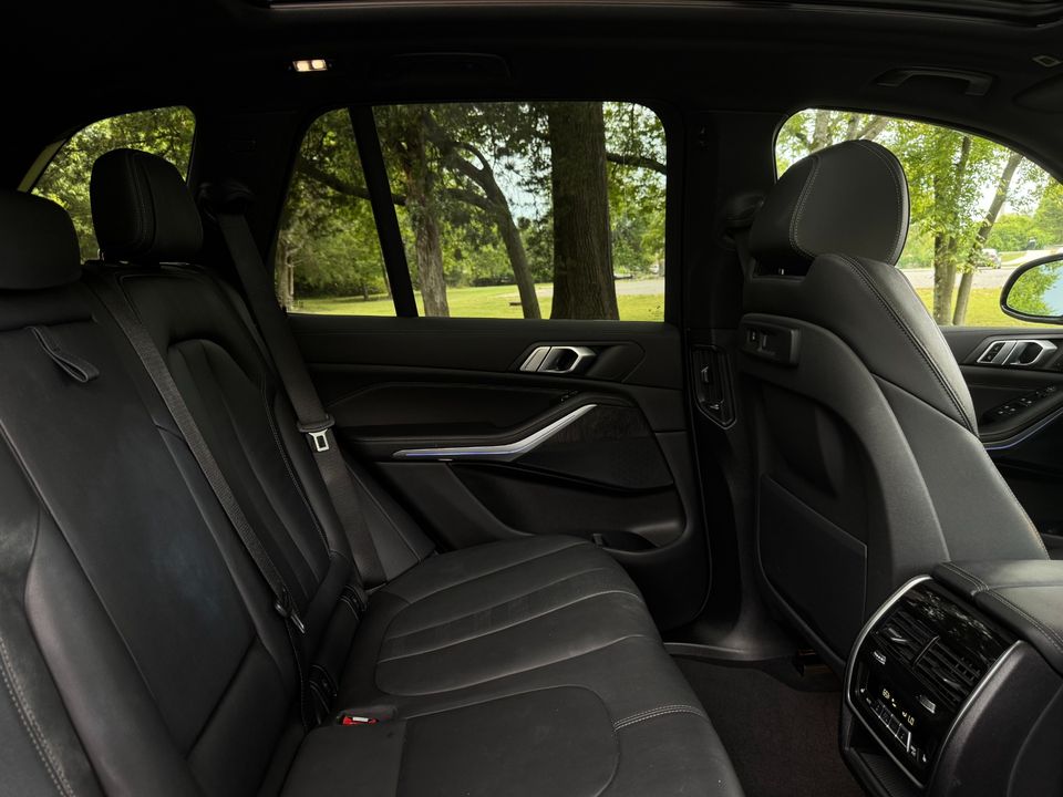2022 BMW X5