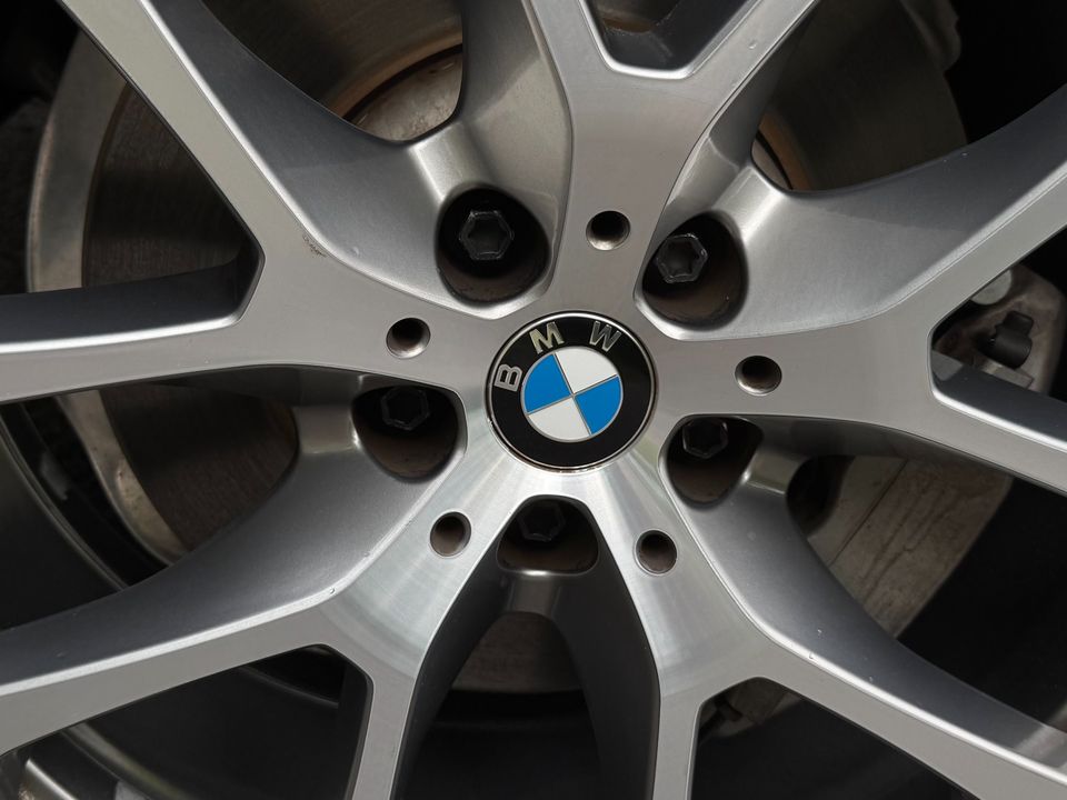 2022 BMW X5