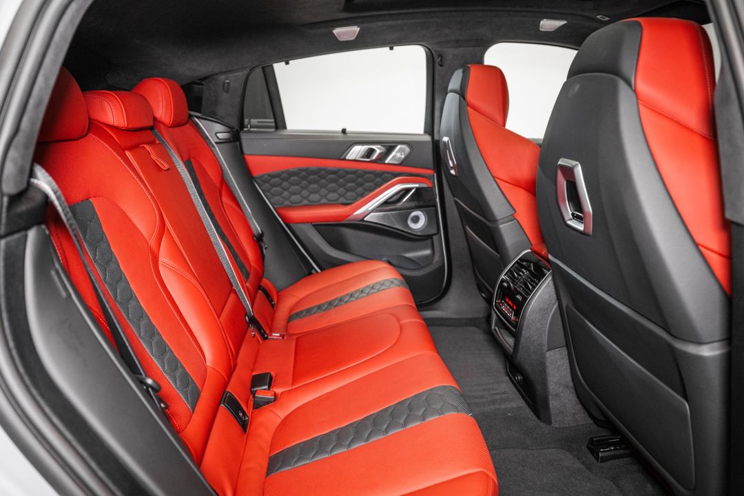 2024 BMW X6 M