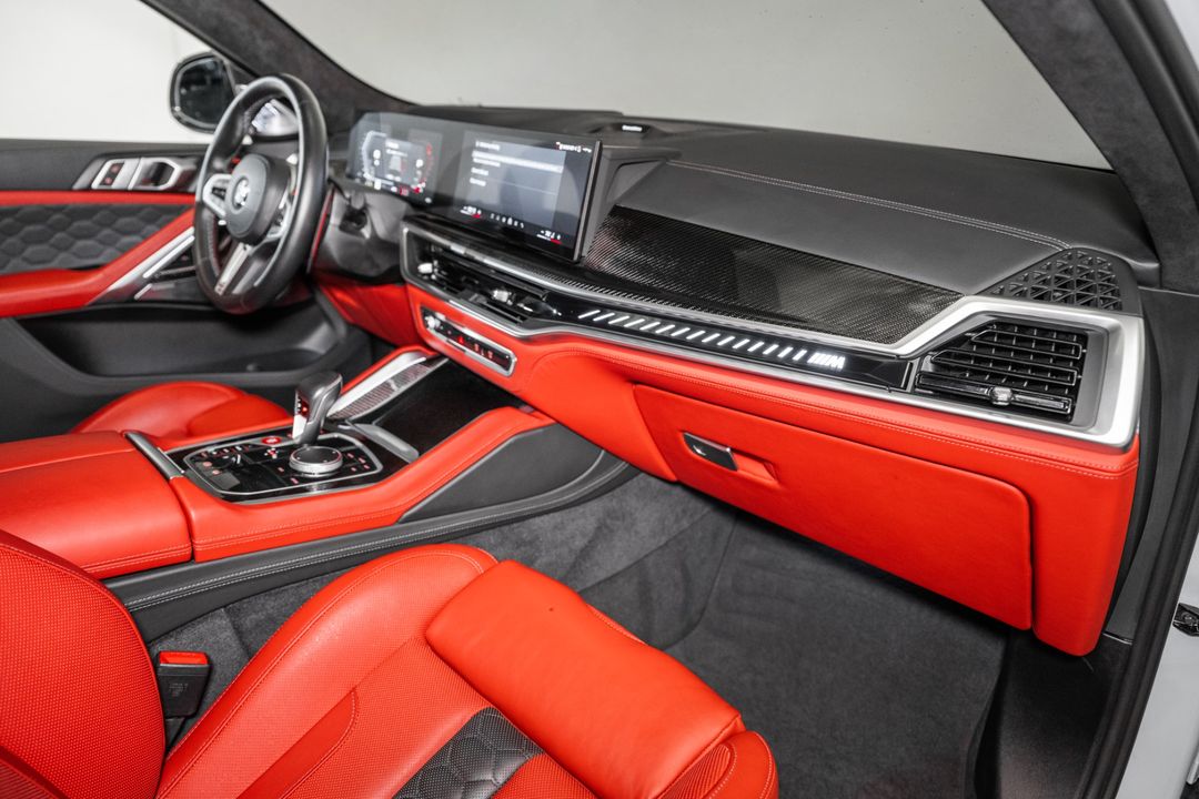 2024 BMW X6 M