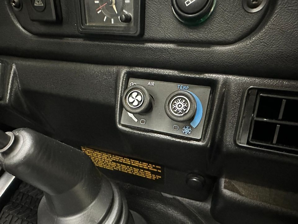1995 Land Rover Defender