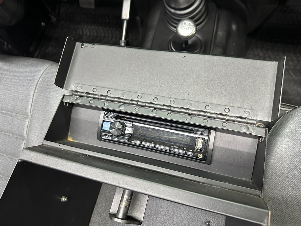 1995 Land Rover Defender