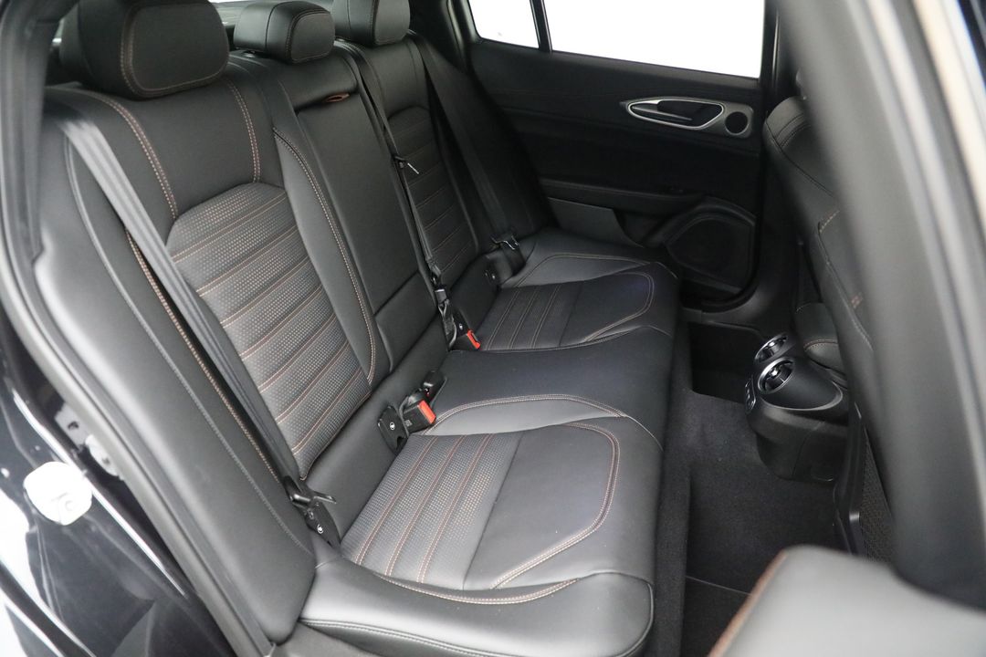 2025 Alfa Romeo Giulia