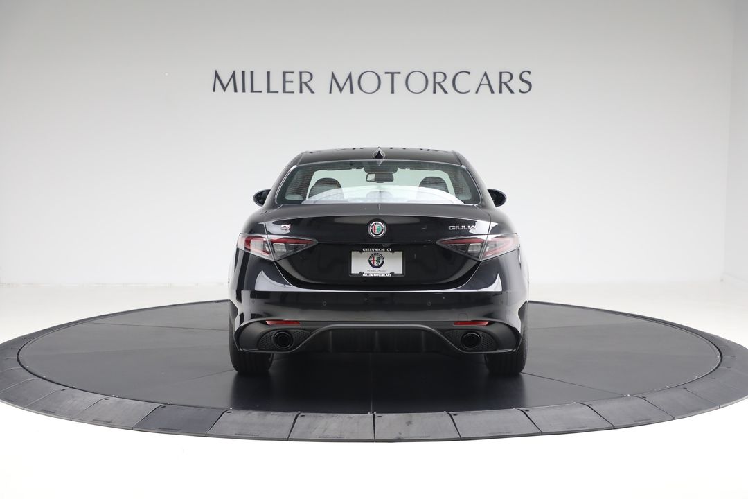 2025 Alfa Romeo Giulia