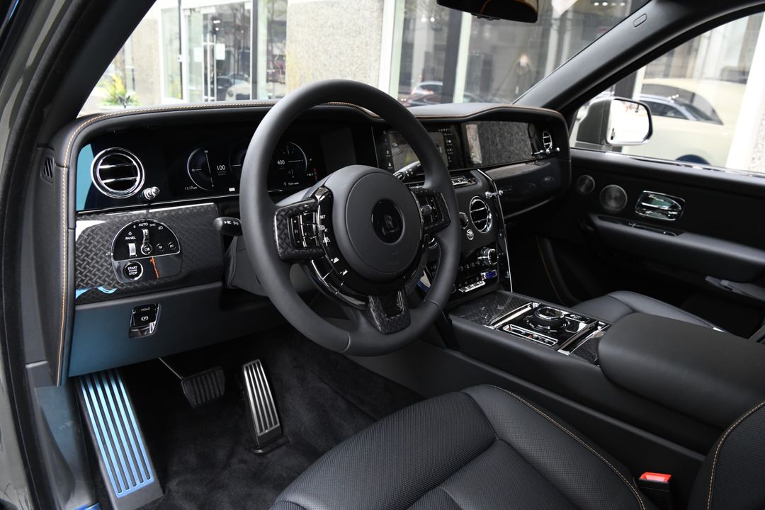 2025 Rolls-Royce Black Badge Cullinan