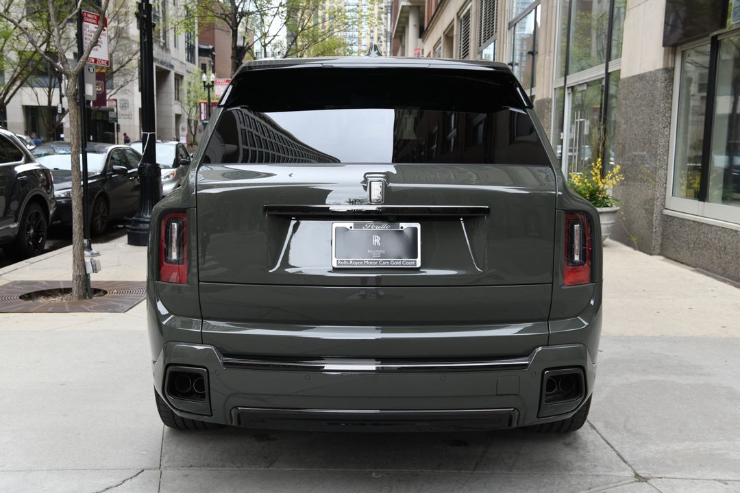 2025 Rolls-Royce Black Badge Cullinan