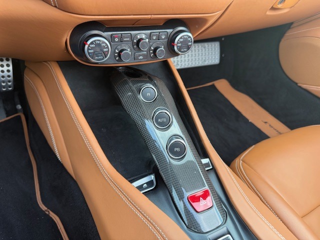 2016 Ferrari California T