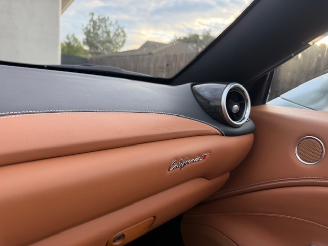 2016 Ferrari California T