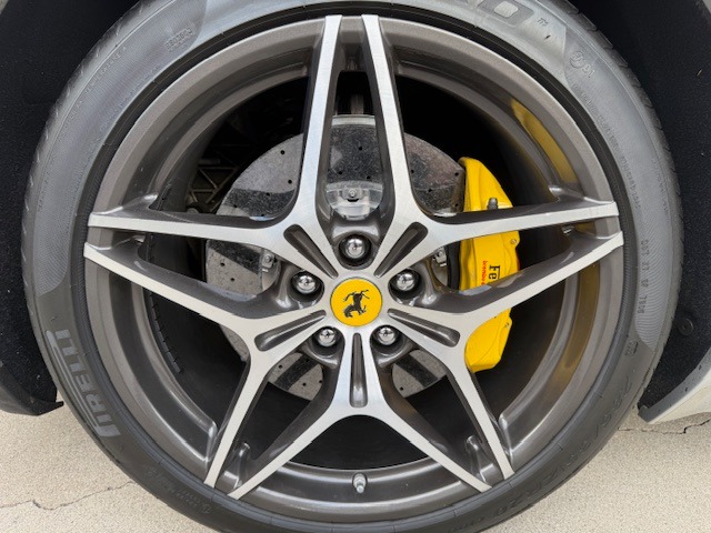 2016 Ferrari California T