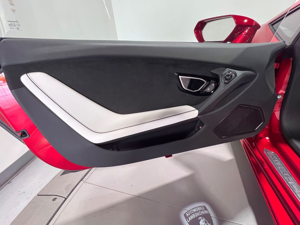 2021 Lamborghini Huracan EVO 2DR COUPE AWD ORIG MSRP $328,442.