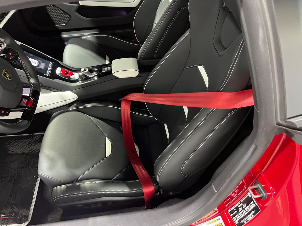 2021 Lamborghini Huracan EVO 2DR COUPE AWD ORIG MSRP $328,442.