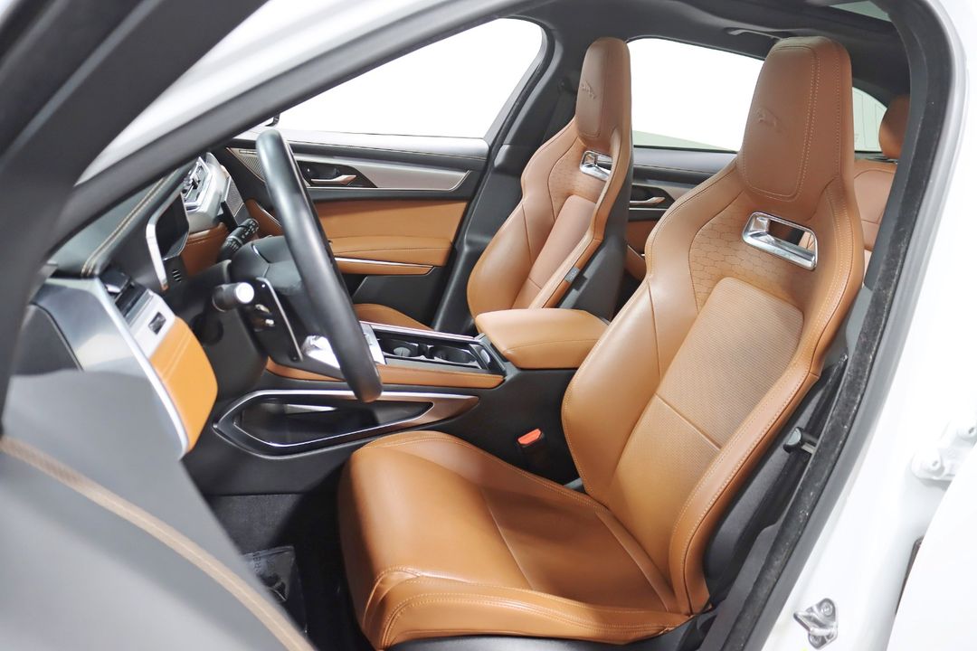 2024 Jaguar F-PACE