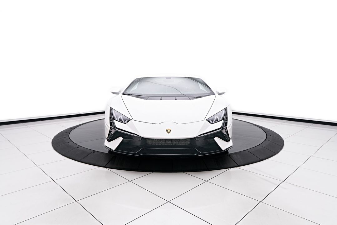 2023 Lamborghini Huracan Tecnica