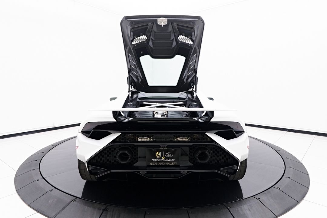 2023 Lamborghini Huracan Tecnica