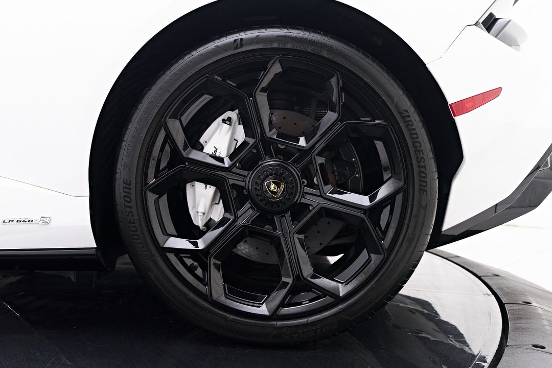 2023 Lamborghini Huracan Tecnica