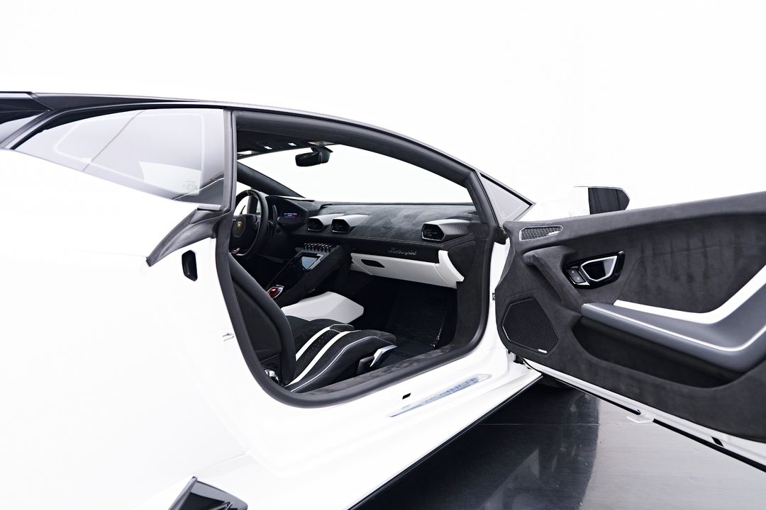 2023 Lamborghini Huracan Tecnica