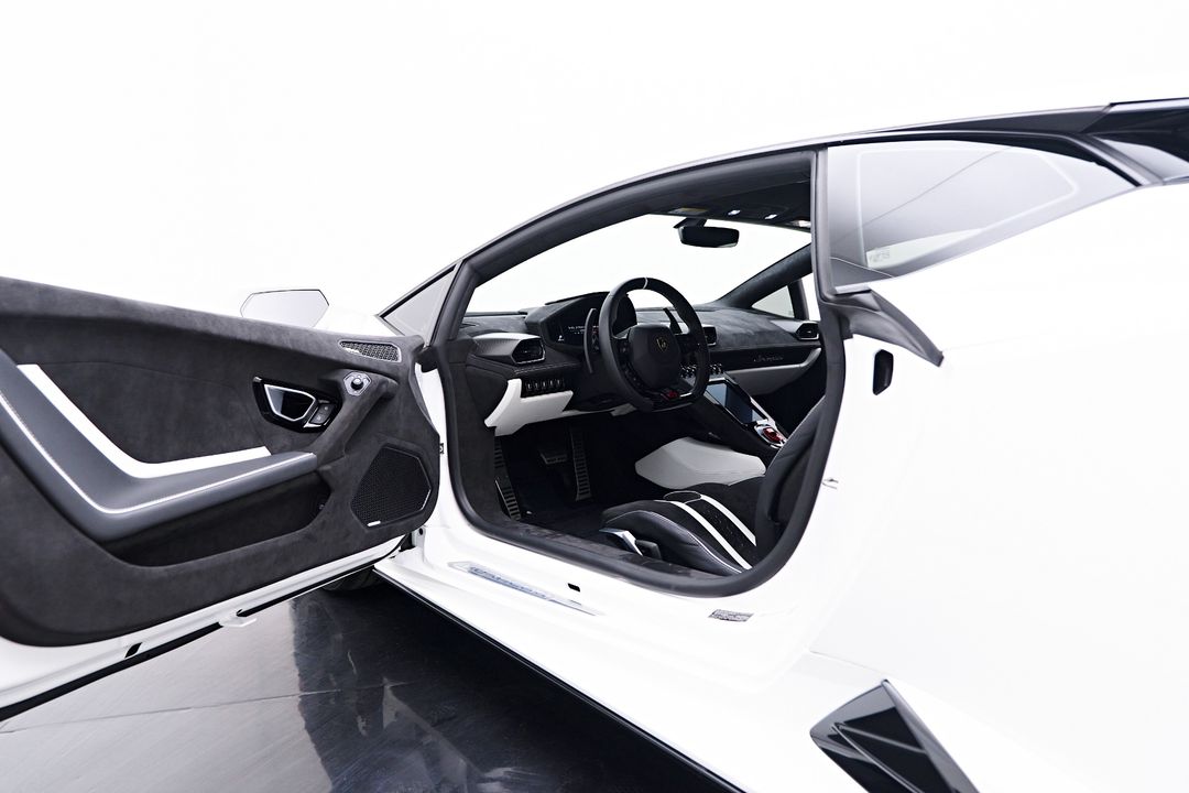 2023 Lamborghini Huracan Tecnica