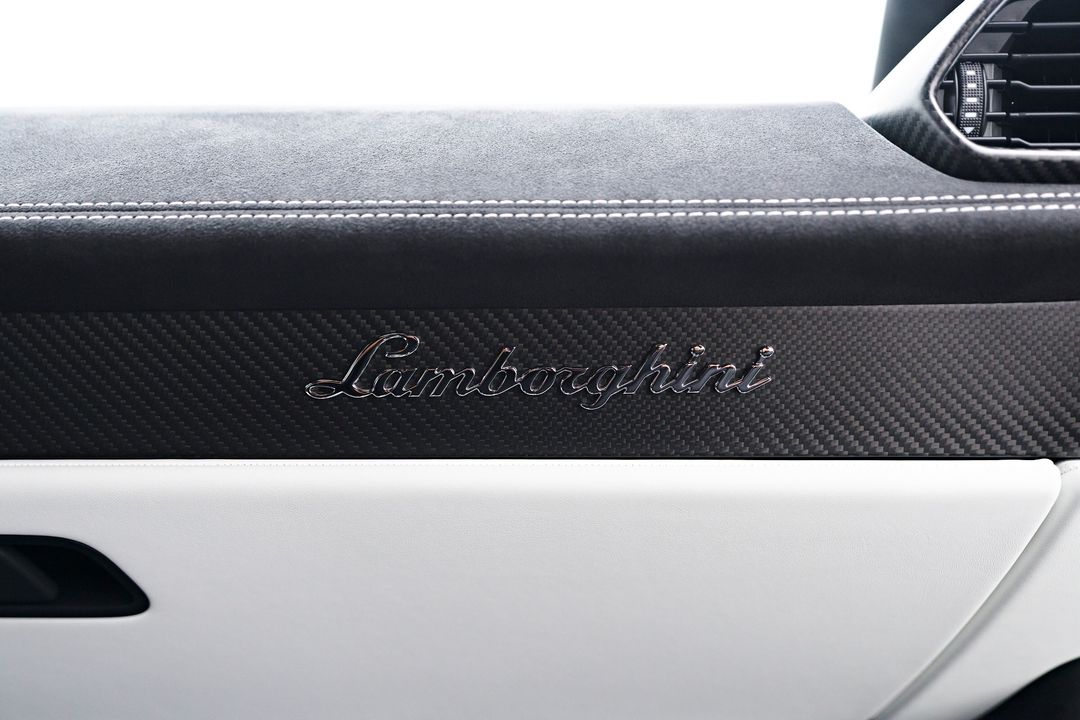 2023 Lamborghini Huracan Tecnica