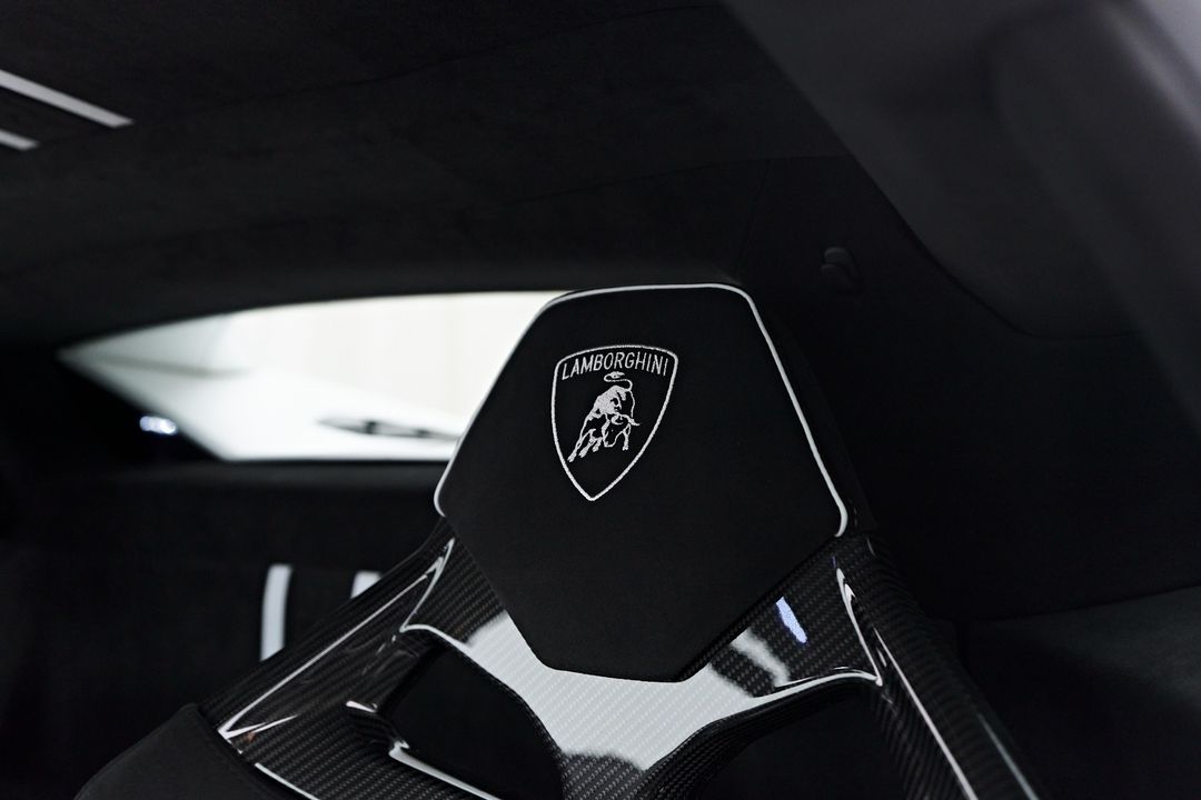 2023 Lamborghini Huracan Tecnica