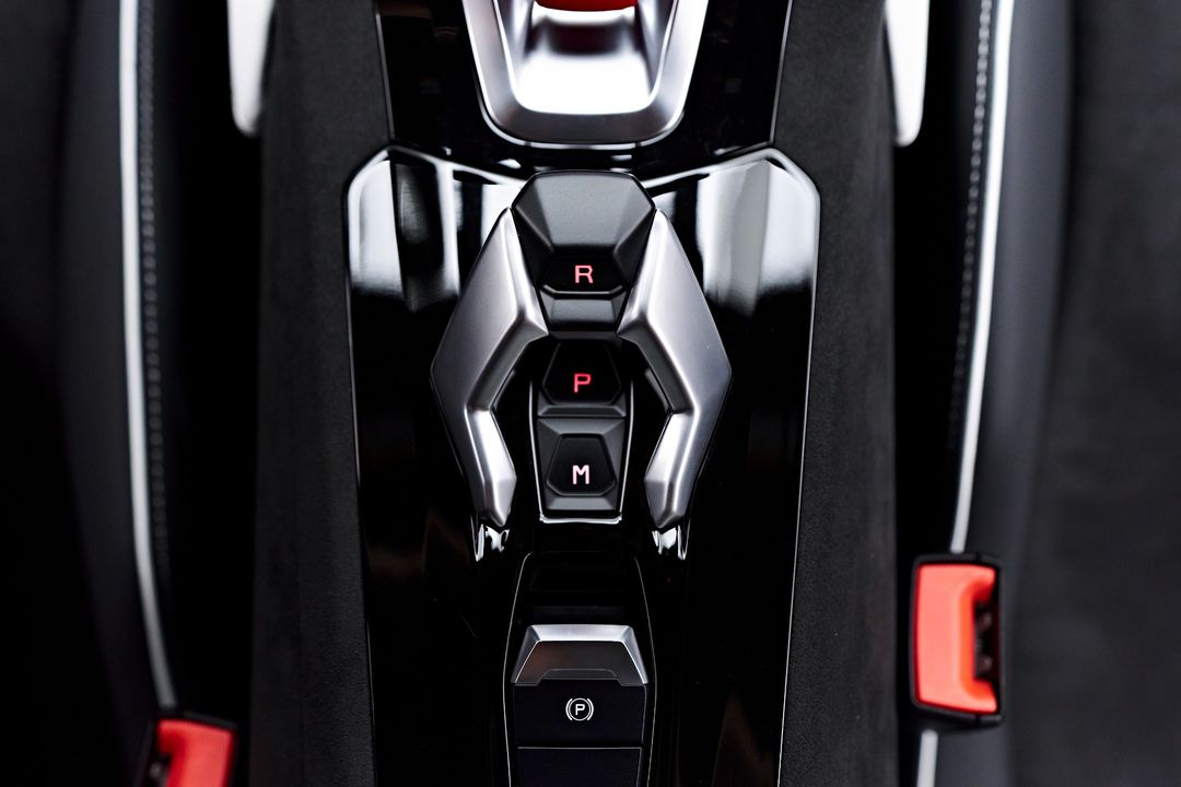 2023 Lamborghini Huracan Tecnica