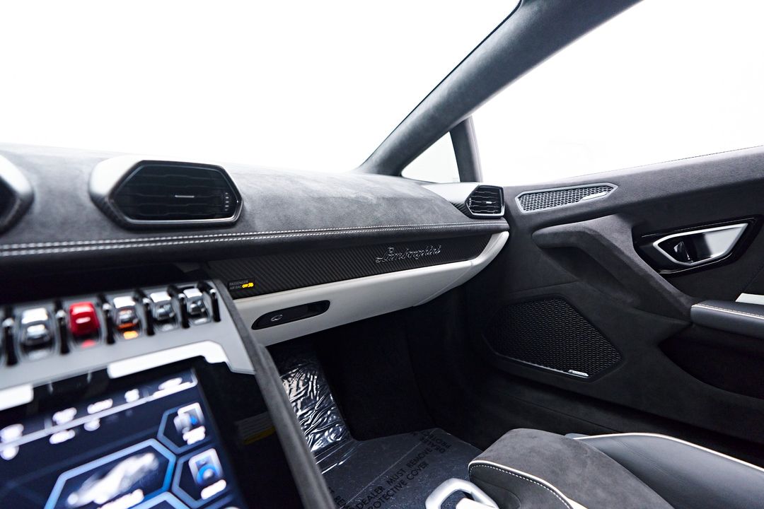 2023 Lamborghini Huracan Tecnica