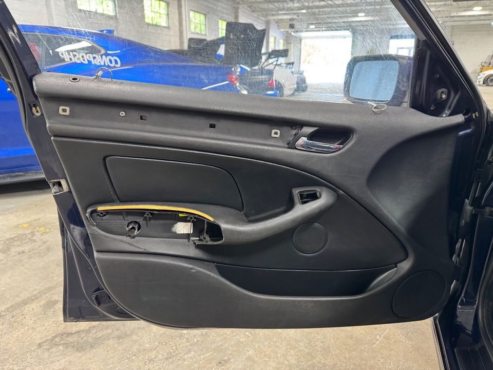 2003 BMW 3 SERIES