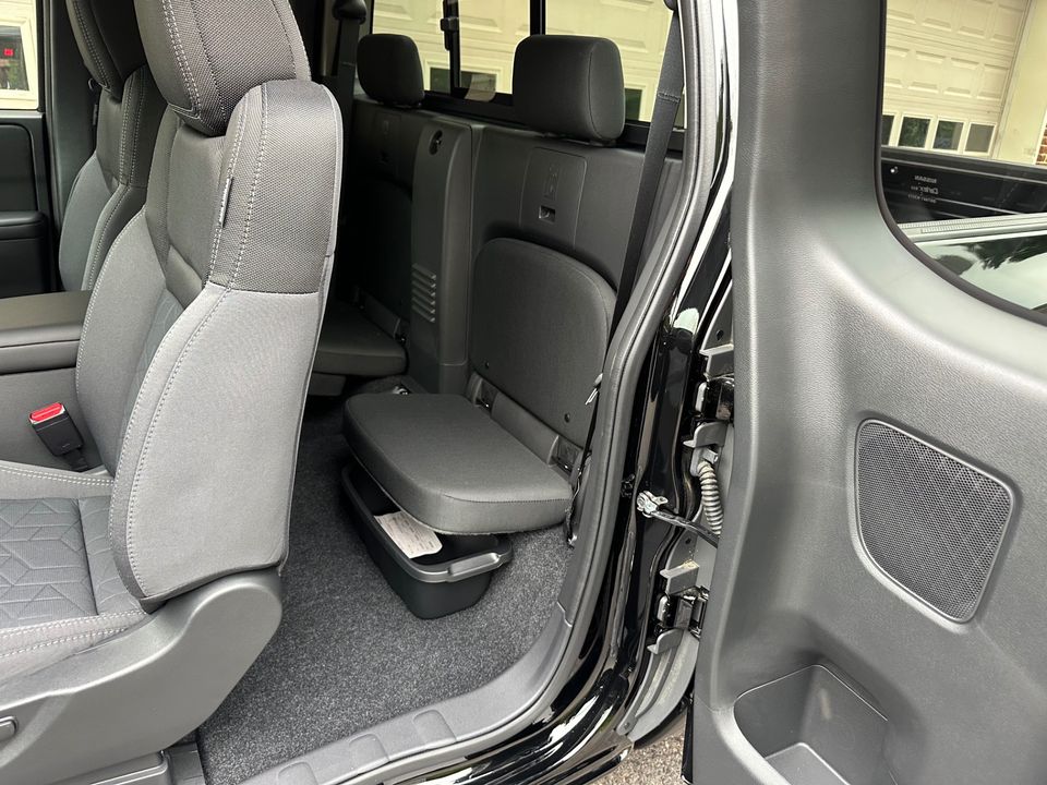 2025 Nissan Frontier