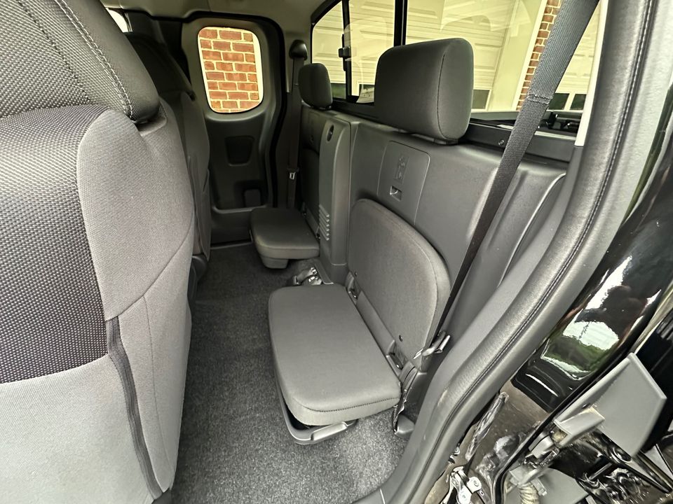 2025 Nissan Frontier