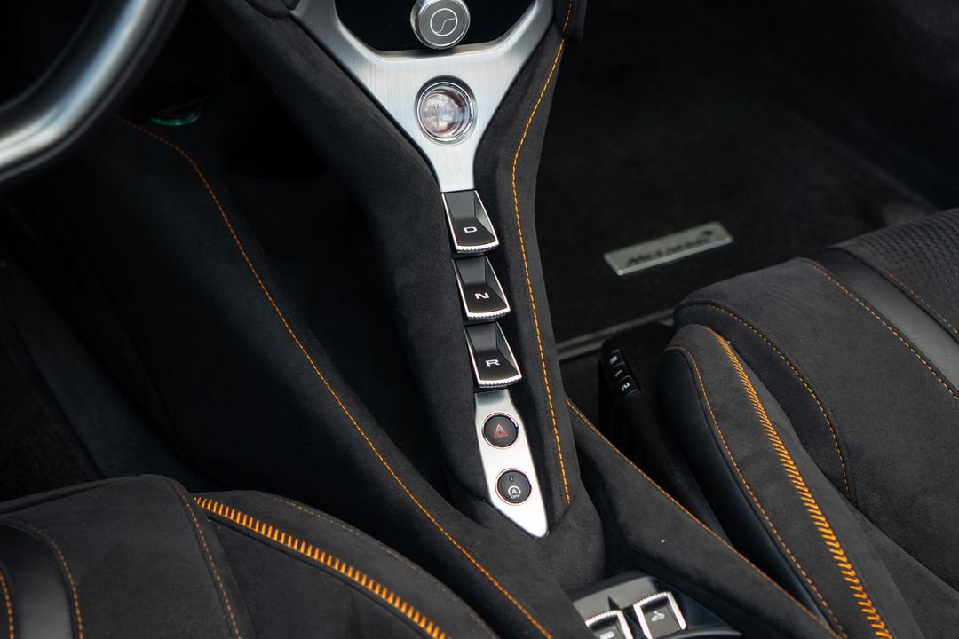 2024 McLaren 750S Spider