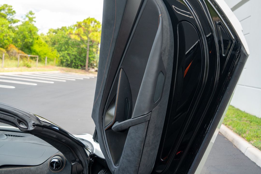 2024 McLaren 750S Spider