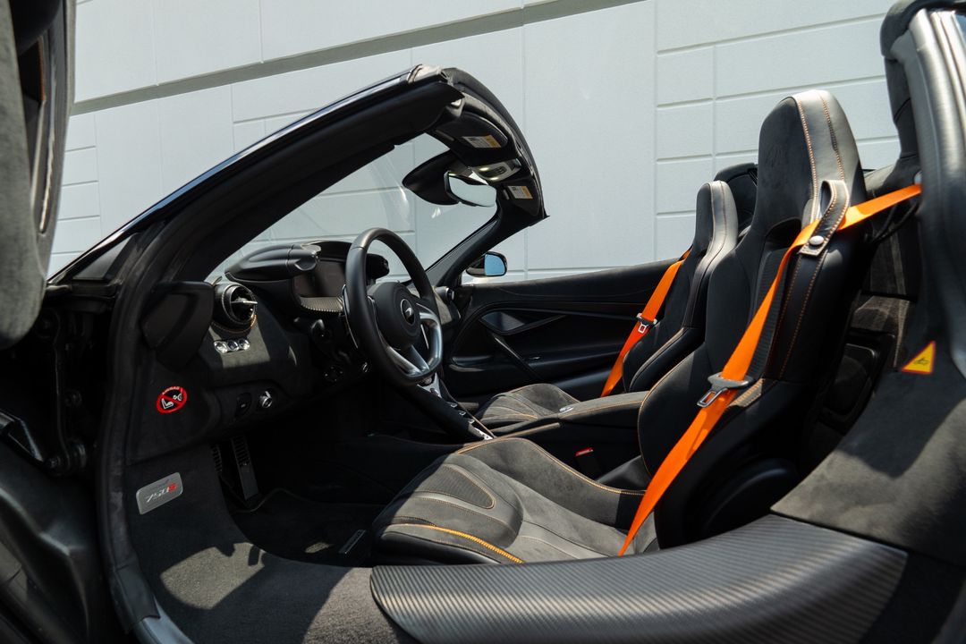 2024 McLaren 750S Spider