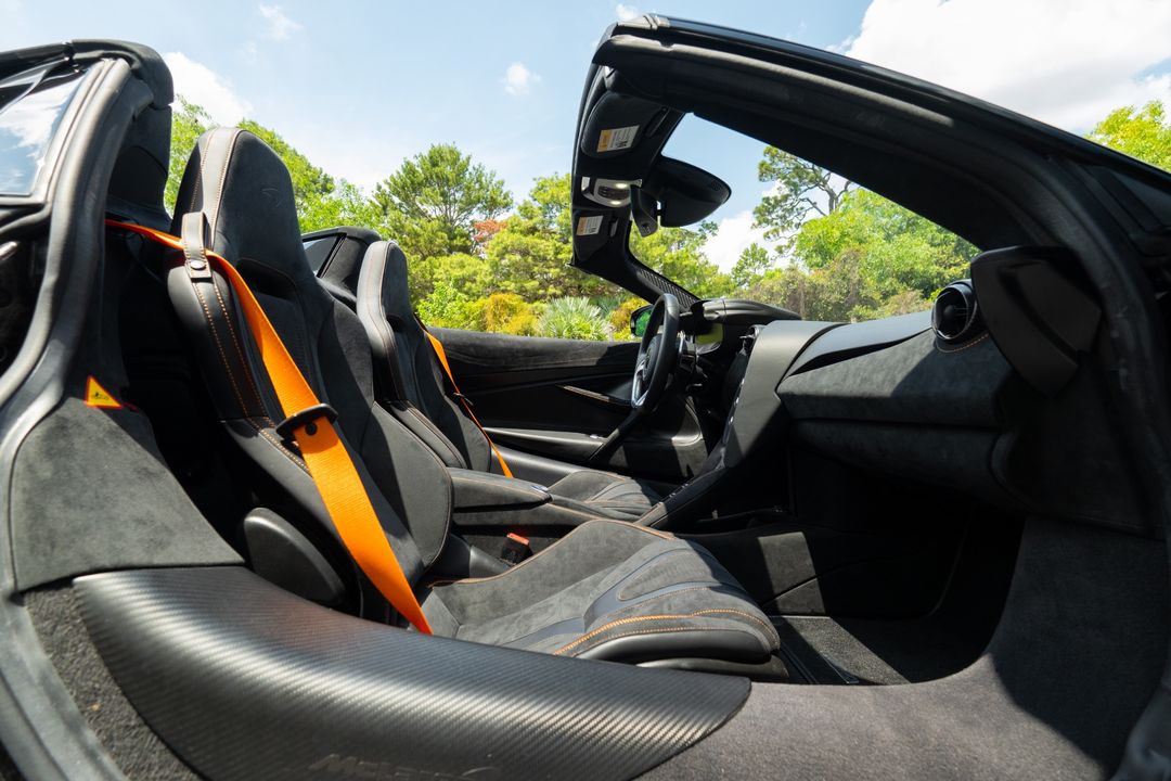 2024 McLaren 750S Spider