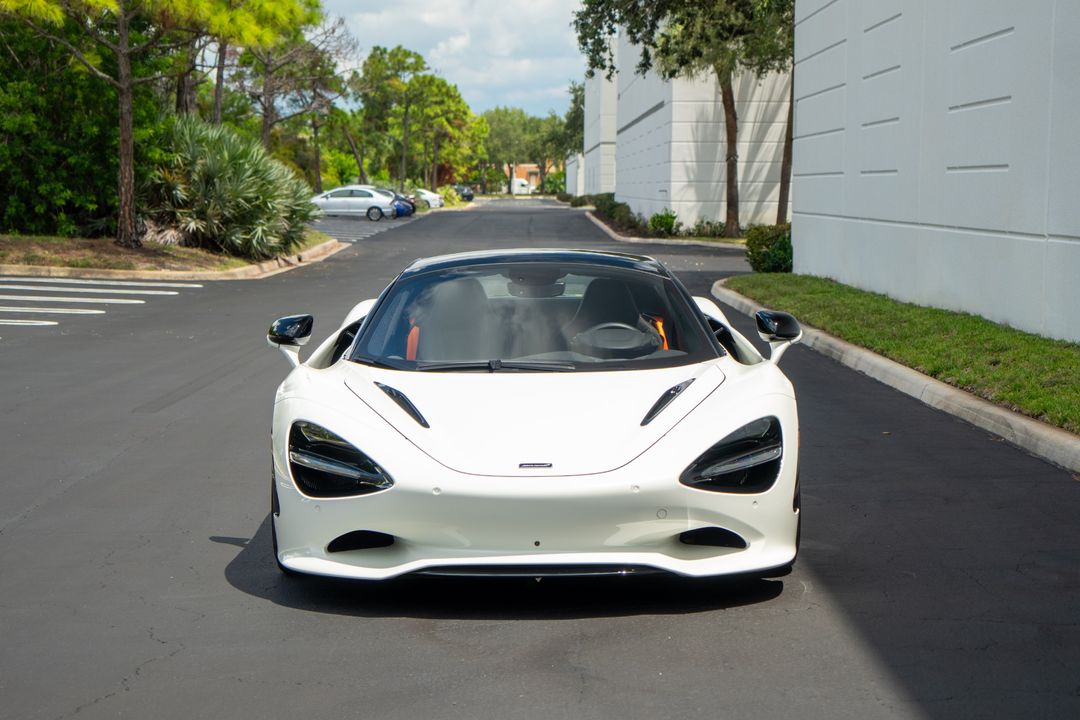 2024 McLaren 750S Spider