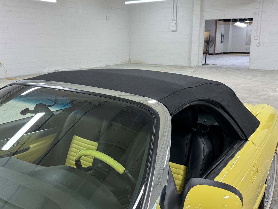 2002 Ford Thunderbird