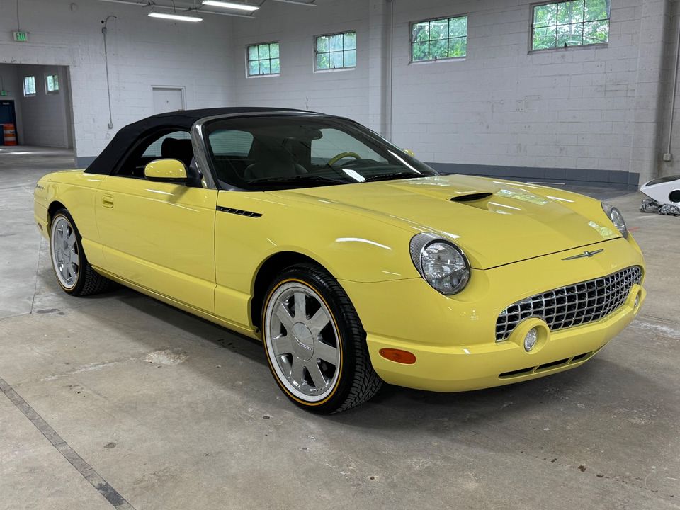 2002 Ford Thunderbird