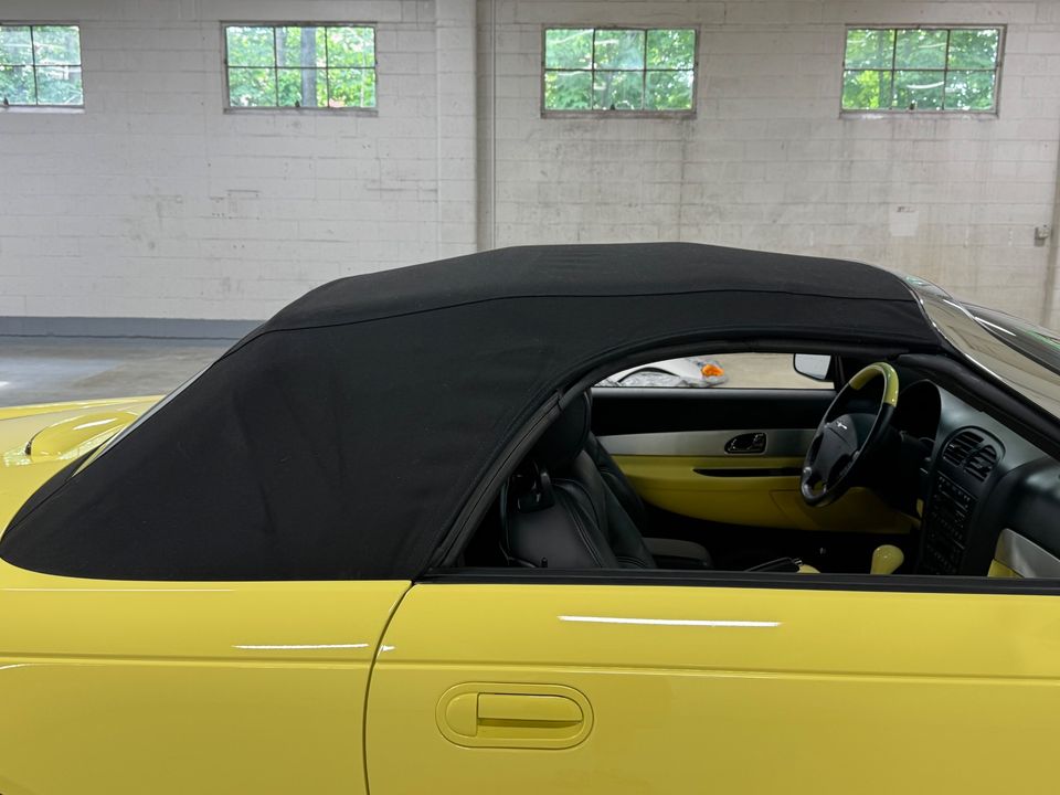 2002 Ford Thunderbird