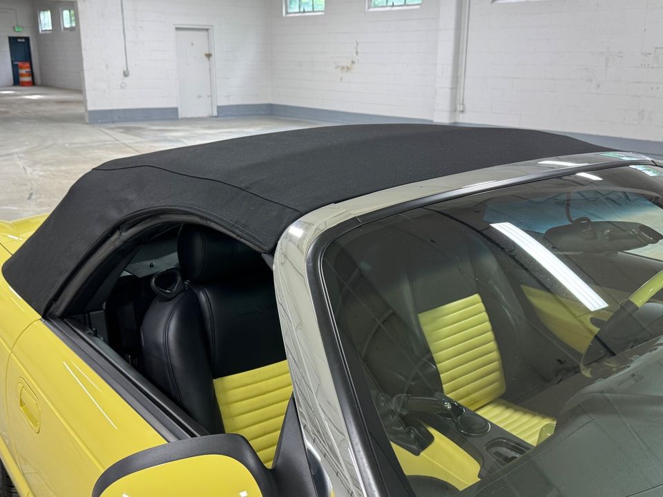 2002 Ford Thunderbird
