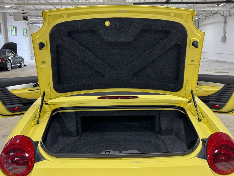 2002 Ford Thunderbird