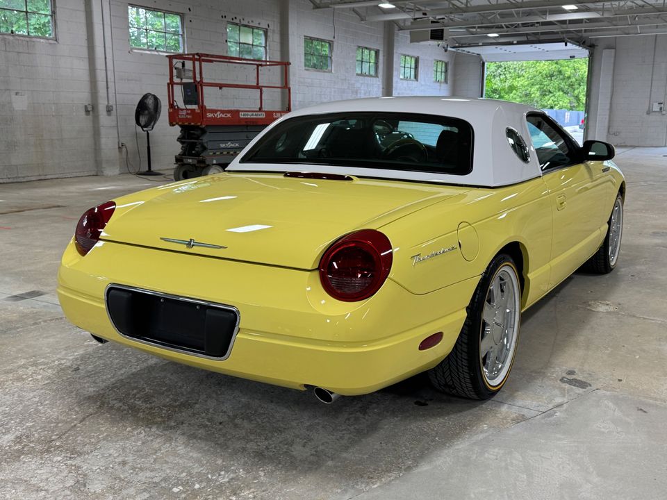 2002 Ford Thunderbird