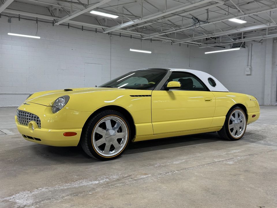 2002 Ford Thunderbird