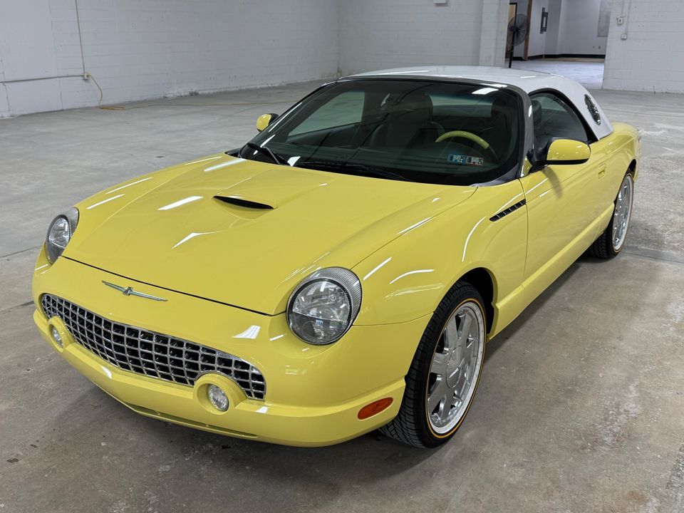 2002 Ford Thunderbird