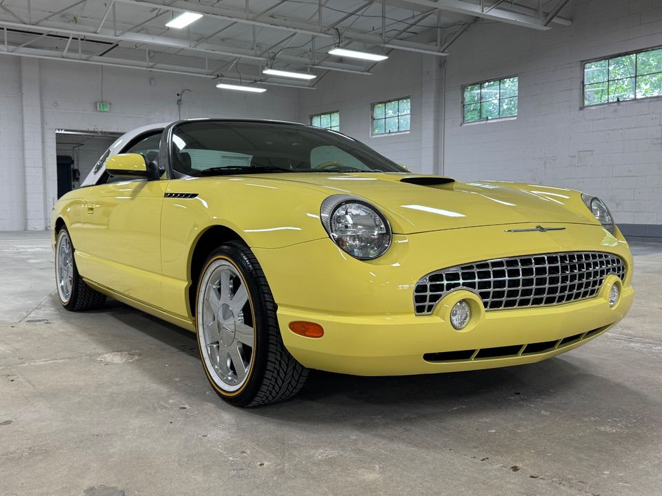 2002 Ford Thunderbird