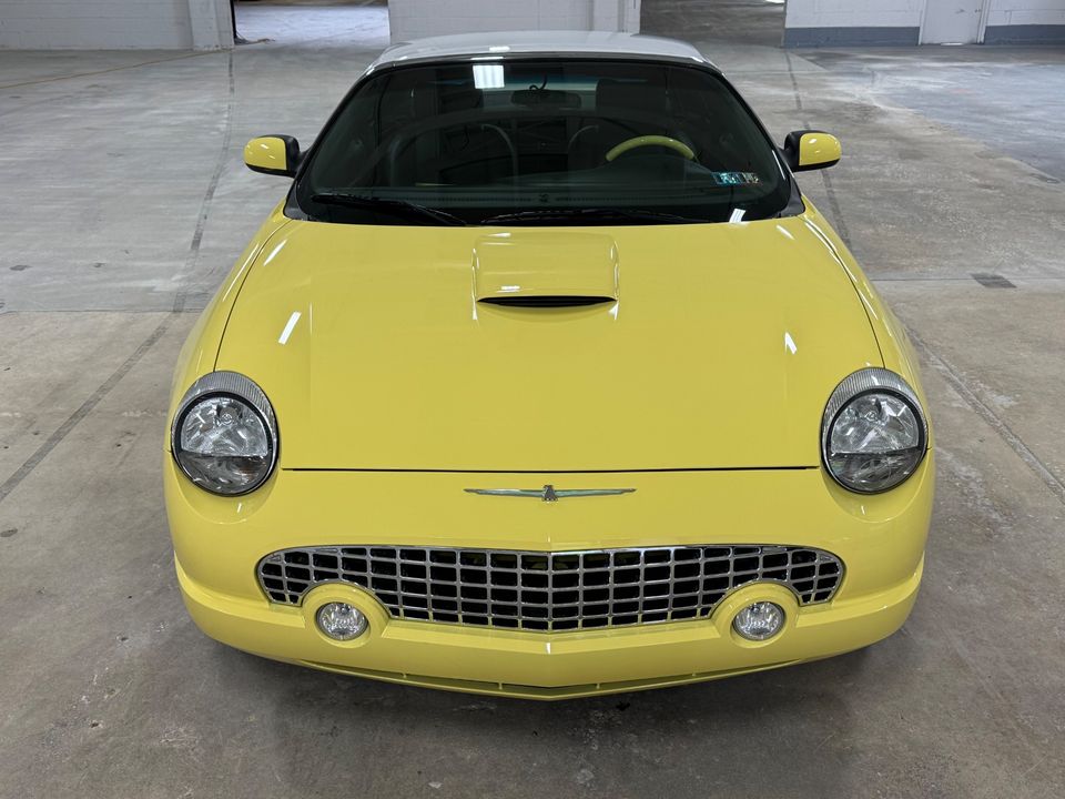 2002 Ford Thunderbird
